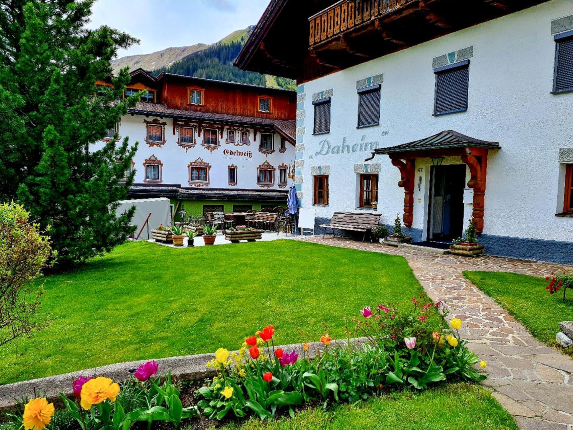 Haus Daheim Bed & Breakfast Berwang Exterior foto